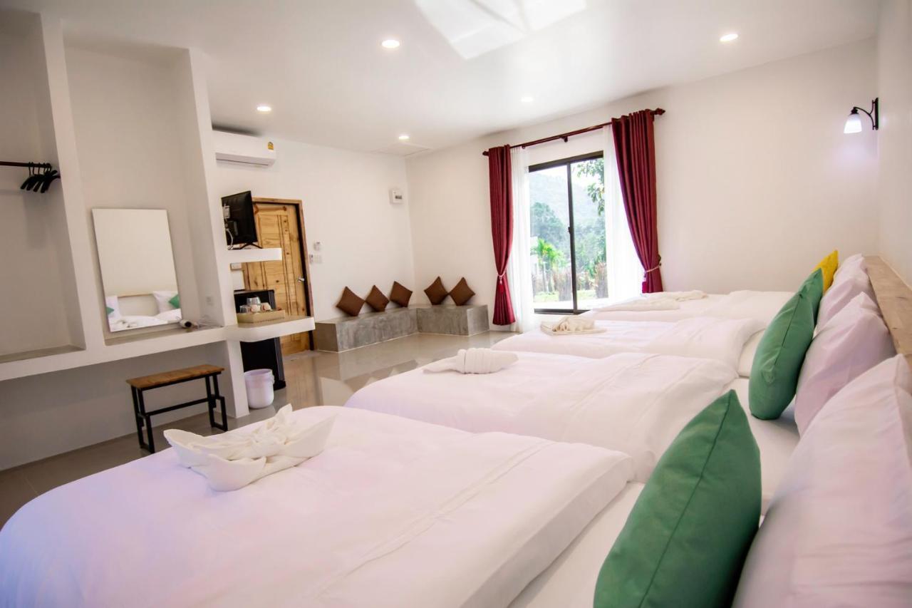 Khunkhao Tamnanprai Resort Suan Phueng Exterior foto
